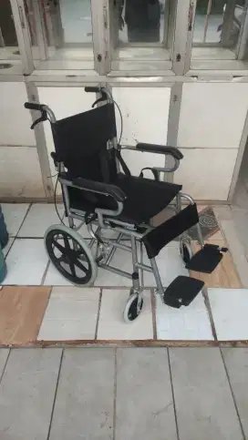 KURSI RODA TRAVELING BAN MATI NON MERK