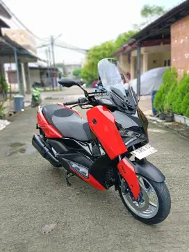 Xmax connected km 1600 Bisa TT