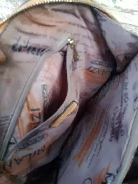 Tas kerajinan tangan original
