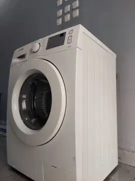 Mesin cuci front loading samsung type Ww70J3283KW