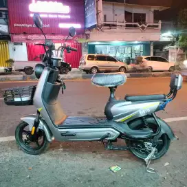 READY STOK SEPEDA LISTRIK M10 HARGA TERMURAH