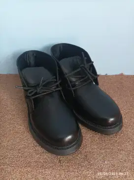 Sepatu PDH/Pantofel