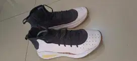 Jual sepatu bekas