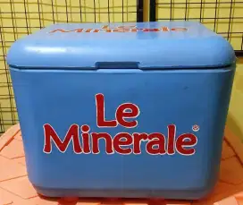 cooler boks es wadah es lemineral baru normal tebal 50 Liter