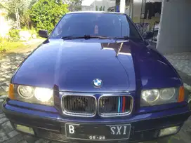 BMW 320i 1996 Bensin