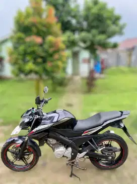 YAMAHA VIXION 150 TAHUN 2014 LENGKAP