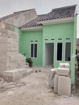 Rumah baru masuk mobil bangunan modern