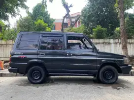1992 toyota kijang rover
