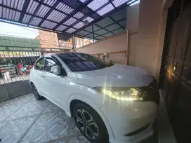 Honda HRV 1,8 Prestige Tahun 2015