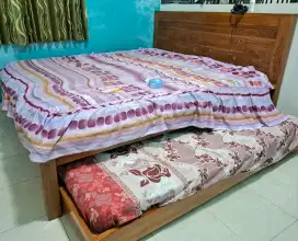 Tempat tidur sorong, dipan jati dorong