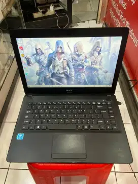 LAPTOP ACER ONE Z1402