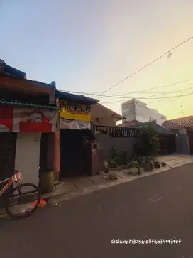 Dijual Rumah Murah (apa adanya) Ngantong Jakarta Pusat