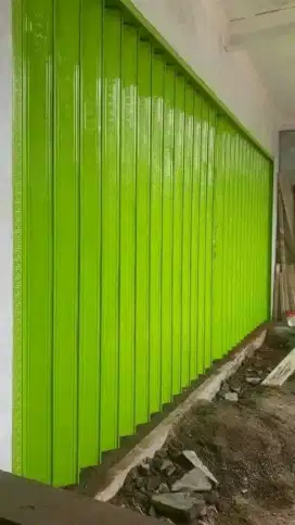 Pintu folding gate