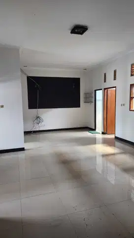 Rumah 2 Lantai Minimalis di Taman Kopo Katapang Bandung