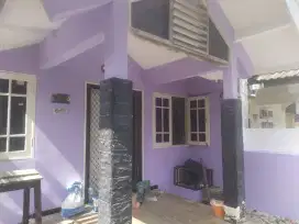 Spesialis cat dinding, dinding lembab, dinding retak,