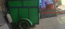 Gerobak Bekas 2 Tingkat Besi Sangat Tebal