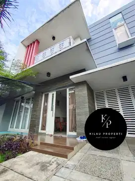 Dijual rumah di lokasi strategis di jalan Utama, Jagakarsa, Jaksel