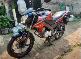 Yamaha Vixion 2014 Merah Marun