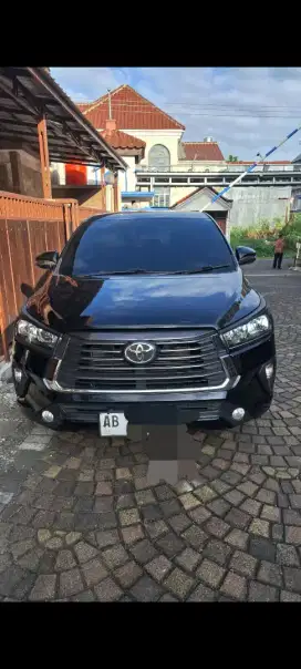 Dijual inova 2024, matic, km 30 ribu, plat AB, istimewa ,tinggal pakai