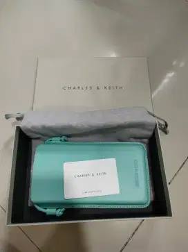 Tas c&k  di jual cepat stok dikit