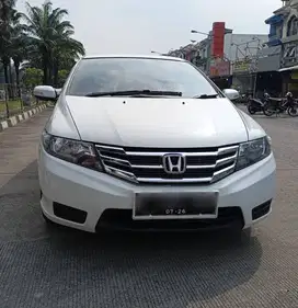 ISTIMEWA CITY E CVT 2013