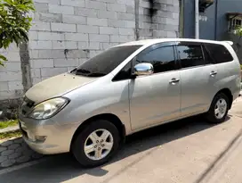 Toyota Kijang Innova g manual th 2005 Bensin