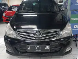 Innova G 2.5 Diesel Manual hitam