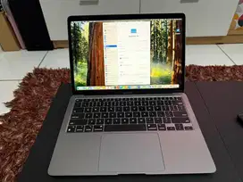Macbook Air M1 8/256 Grey Garansi iBox