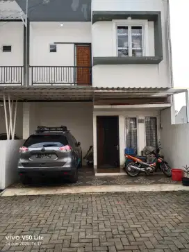 Over Kredit Rumah 120jt  2lantai NAYARRA RESIDENCE
Cilodong
Kota Depok