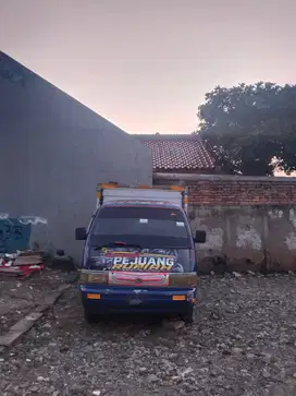 Wuling Lain-lain 2000 Bensin