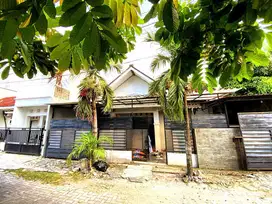 Rumah Bagus Nyaman 132m² di Perumahan Colomadu