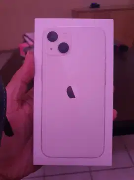 Iphone 13 128gb starlight garansi ibox 1 tahun