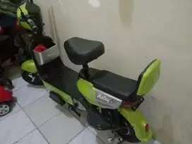 Jual sepeda listrik second