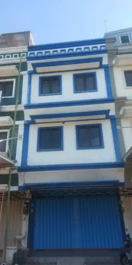 Disewakan Ruko Araya 2