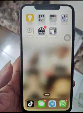 Dijual iphone xs max 64gb gold