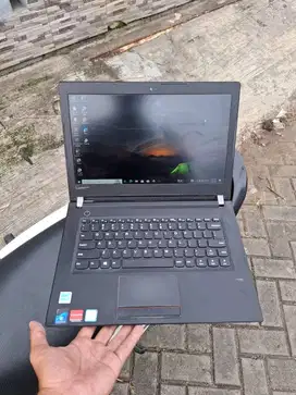 Lenovo Ideapad V510-14IKB Intel Core i7-Gen 7 Mulus Like New