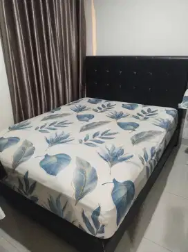 1 set springbed merk Zees