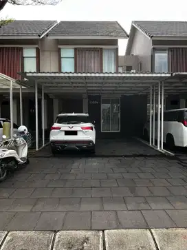 DI JUAL TOWNHOUSE 2.5 LANTAI KREO LARANGAN CILEDUG