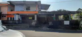 Rumah 2 Lt Hoek Dekat Stasiun KA, Terminal Bus dan Alun-alun Klaten