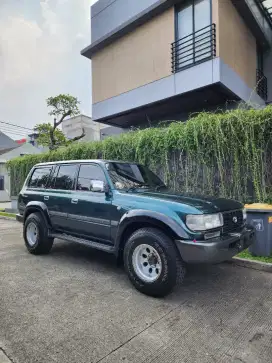 Lannd cruiser VX 80 tahun 1997