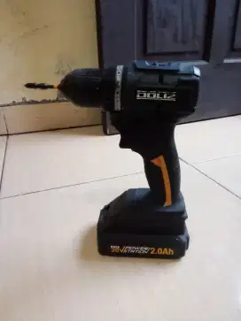 Bor batre merek doliz 20v
