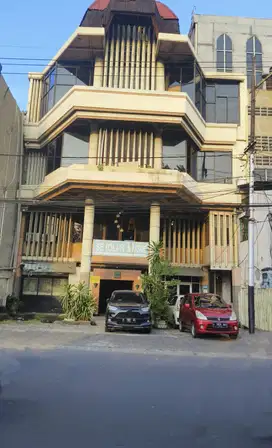 Jual Bangunan Kantor Raya Manyar Nol Jalan Raya 4.5 Lantai