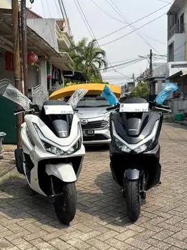 KM 56 KILO ❗️PCX 160 2025/2024 Putih&Hitam Like New Gress❗️