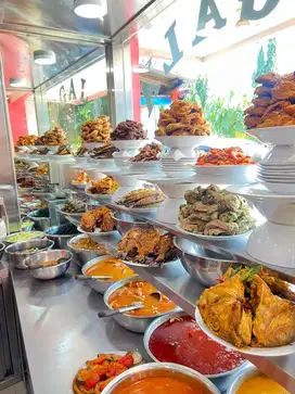 Di butuhkan karyawan Rumah Makan padang