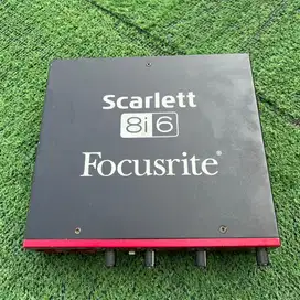 Audio Interface Focusrite Scarlett 8i6 Soundcard