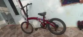 Sepeda lipat ukuran 20