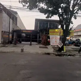 Dibutuhkan Kasir untuk pencucian mobil di utamakan Wanita