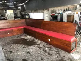 Sofa letter u panjang -+ 14 meter