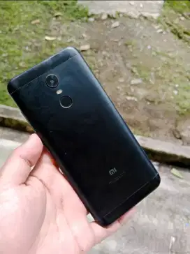 Jual hp Redmi 5 plus
