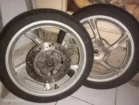 Pelek standar Mio plus ban tubles